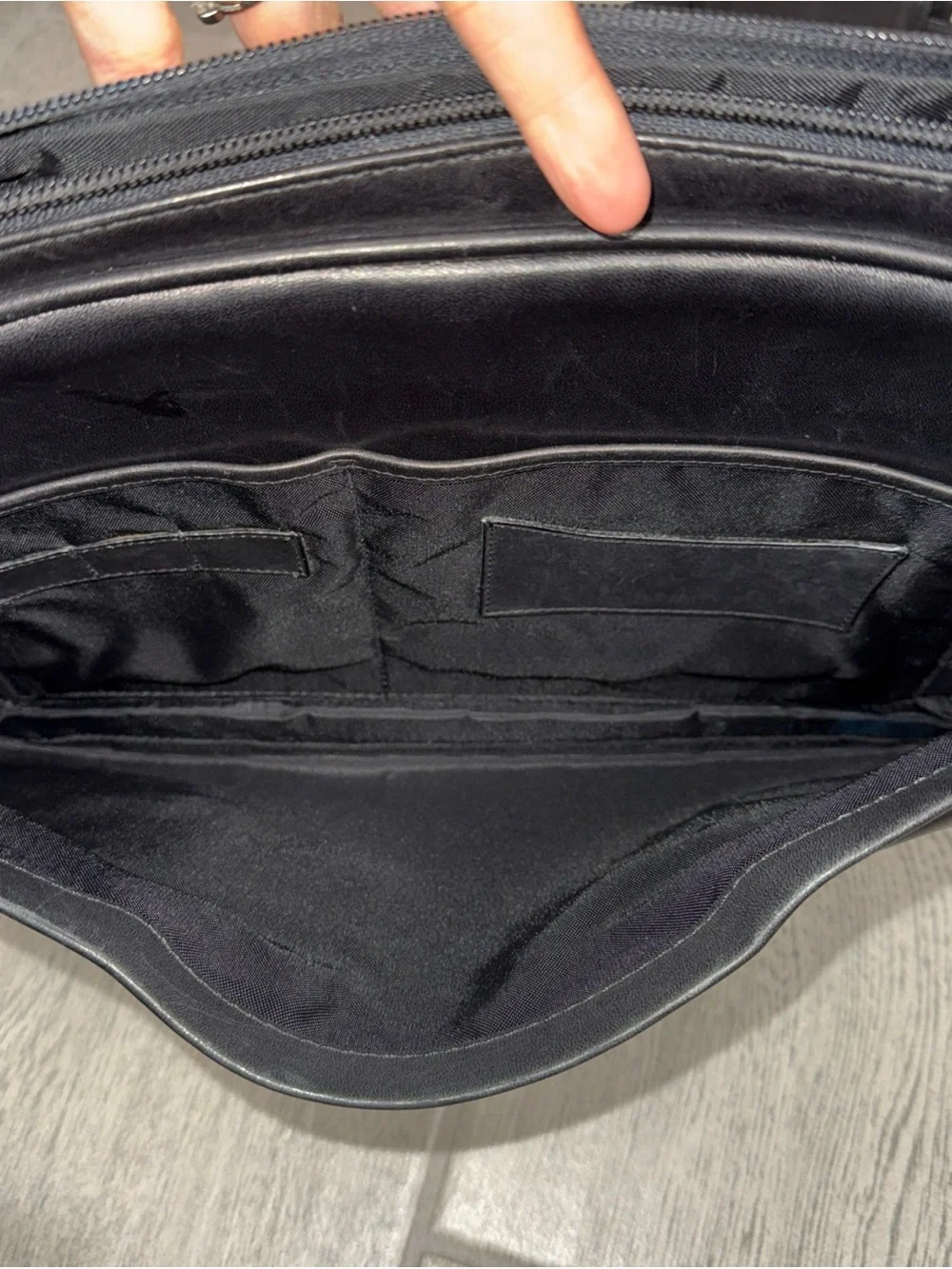 Coach K33-5237 Black Laptop Leather The Connor Organizer Briefcase Authentic